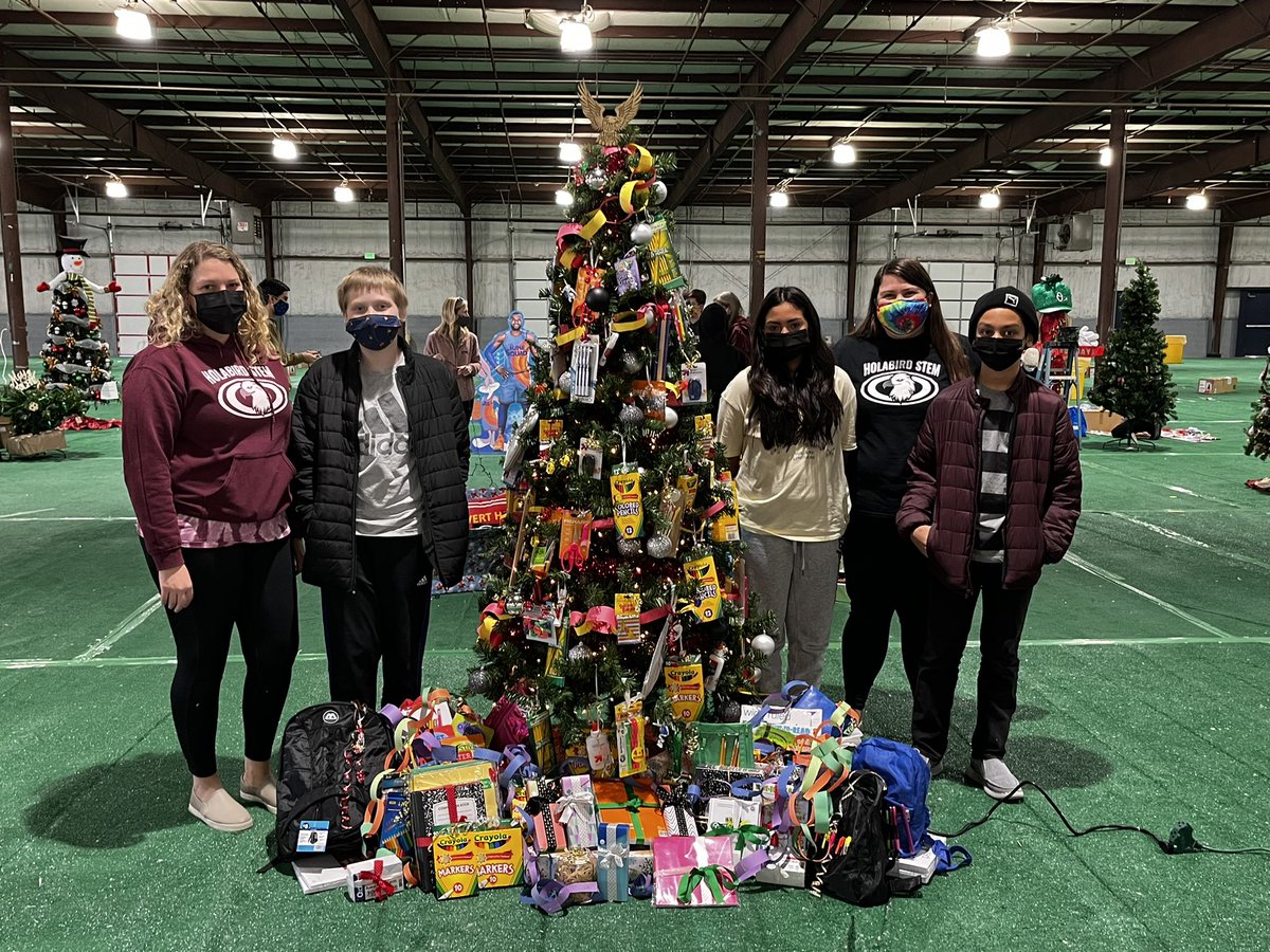 Lauren Behringer tweet media