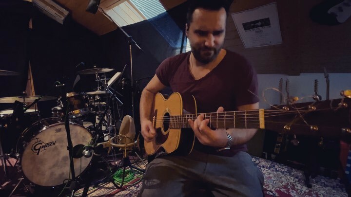 erkbergtrio's tweet photo. „Kinn“

#erkbergtrio #studio18 #etq #et6 #mundart #etq2020 #kässlerplatt #produzent #sounddesign #recording #studio #recordingstudio #producer #singersongwriter #singer #songwriter #music #musician #tonstudio #studiolife #studiowork #musician #ns10 https://t.co/fCI40wmRNZ https://t.co/p4lnOZdpZ8