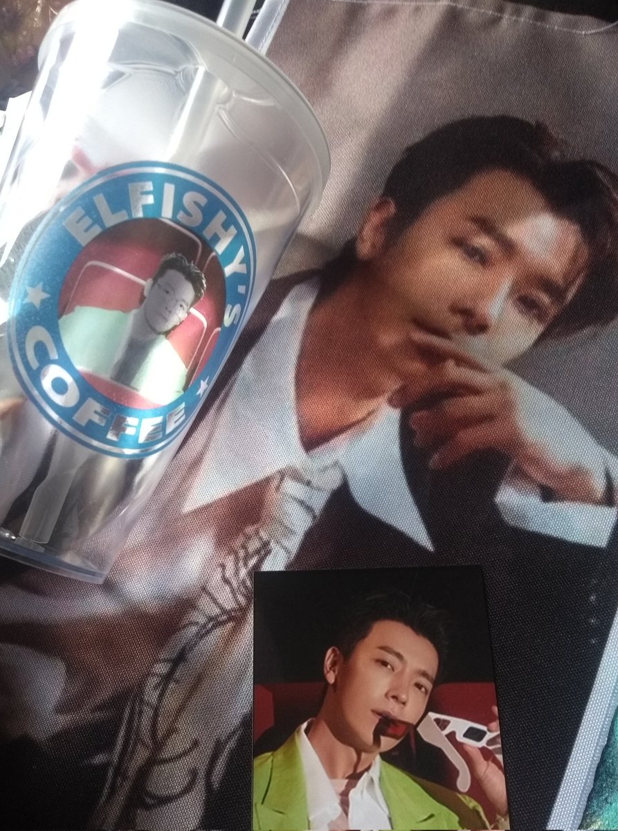 RedLineFanStore's tweet photo. Só postando pra mostrar que eu me mimei um pouco 😍😍😍😍 #Elf #Elfishy #Elfish #Donghae https://t.co/weJ34W7BgA