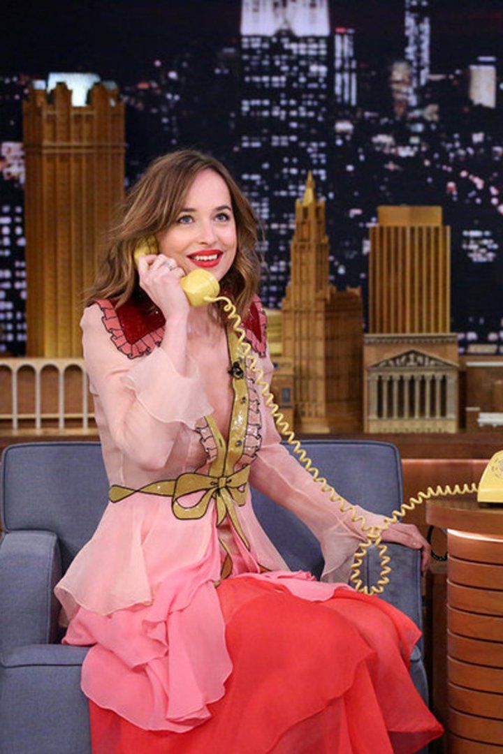 dxmiumiu's tweet photo. Dakota Johnson in Gucci https://t.co/IDPdfz9sr4