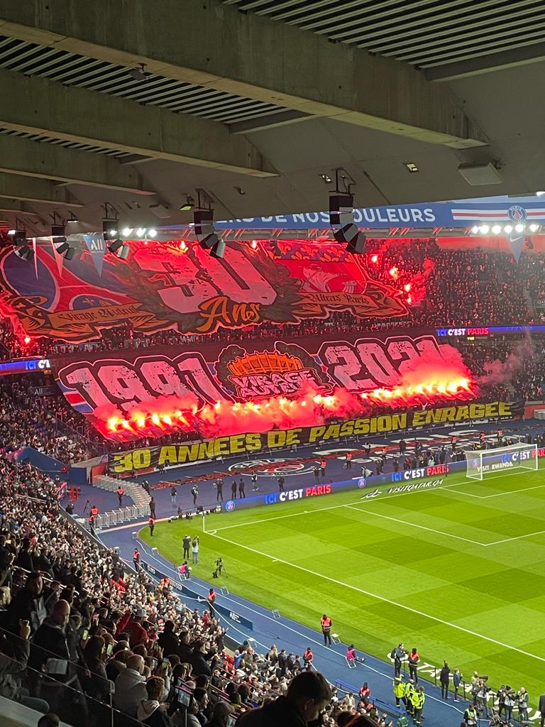 parisunited75's tweet photo. 🔴🔵 Magnifique #virageauteuil 🔥🔥🔥 https://t.co/jHPmbqSG1p
