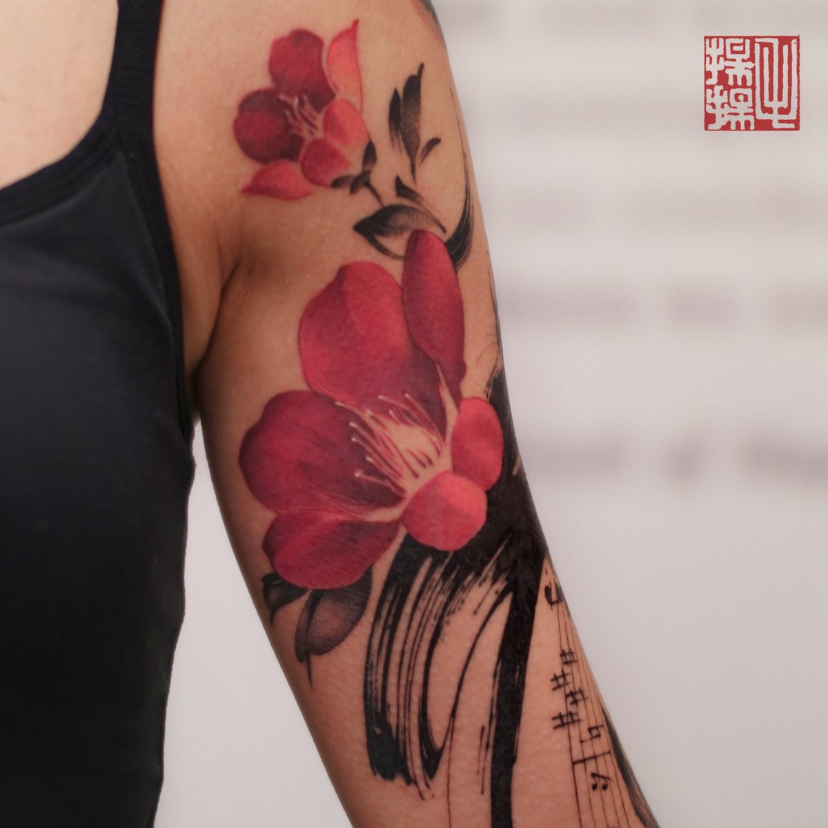 jyymao's tweet photo. 🌟hellooooo🌟

for anyone that follows this acct and is interested in my tattooing practise, my bookings for 2022 are now open!

https://t.co/gNSJ3N8jHI 

⬆️booking form here!⬆️

you can also find more pieces from my portfolio and other info there as well! yeehaw https://t.co/hJHtKU6T0B