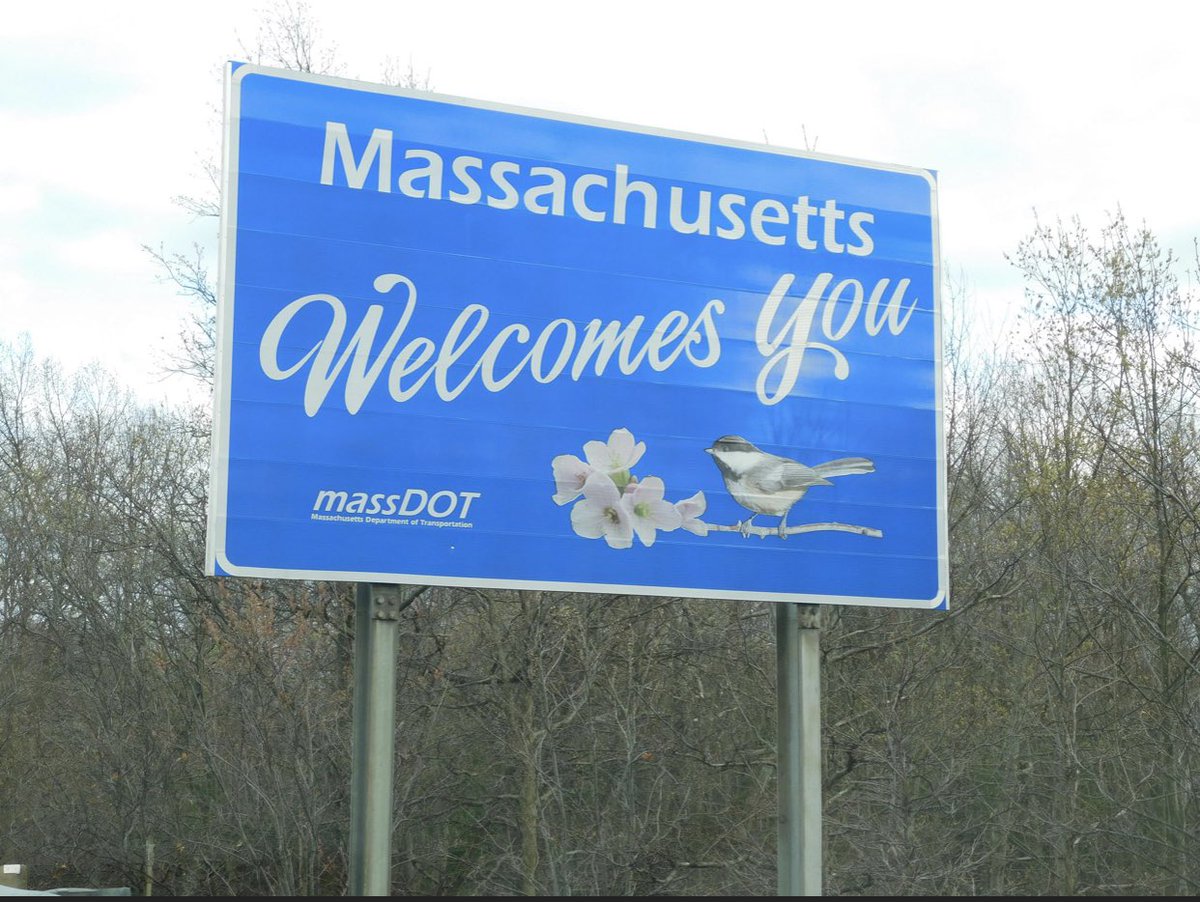 CapitalisticPig's tweet photo. @Stephe96 #crossingStateLines from New Hampshire to Mass with a conceal permit. https://t.co/9rEuMeWE20