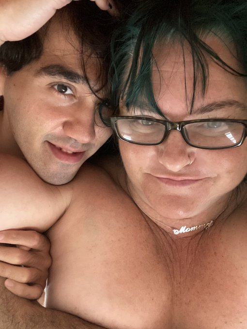 Happy Anniversary to me &amp; @lonewind22 ! That one year anniversary blow job hit different. 😏 https://t<a class="tags" target="_blank" title="On Twitter" href="/?out=eyJ0eXAiOiJKV1QiLCJhbGciOiJIUzUxMiJ9.eyJpYXQiOjE3MjM3MDkxMTgsImlzcyI6InR3cG9ybnN0YXJzLmNvbSIsIm5iZiI6MTcyMzcwOTExOCwiZXhwIjoxNzU1MjQ1MTE4LCJyZWRpcmVjdF91cmwiOiJodHRwczovL3R3aXR0ZXIuY29tL2xvbmV3aW5kMjIifQ.bo_JhAV5kuOugSXXnzvPf27FJ1ghwNIb1jwHXMKSByPiVrWgkV7o5vAaZGoKL4o8hU6xlxUNAosND3opf93q9g">@lonewind22</a>