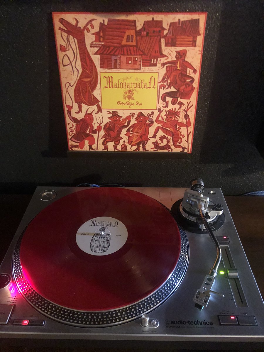 satancblckmetal's tweet photo. MALOKARPATAN “Stridžie dni” 2015 #malokarpatan #slovakianblackmetal #blackheavymetal limitededitionvinyl reissue repress 2018 red vinyl @InvictusProd #invictusproductions https://t.co/idAq9th3P1