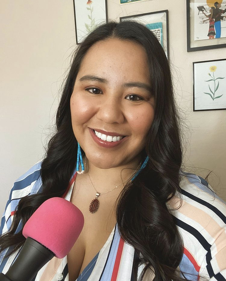 This weekend's long listen is @uwtrack athlete Rosalie Fish (Cowlitz and Muckleshoot) on <a href="/groundedpod/">Grounded Podcast with Dinée Dorame</a> with <a href="/dinee_pink22/">dinée</a>. Rosalie speaks on her experiences as a Native student-athlete, training at the Division I level, goals for the future, and more: bit.ly/3nBEt2V