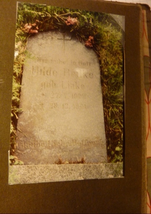 Pomm_Greif's tweet photo. Reisebericht über eine Fahrt nach #Arnswalde, Kreis #Greifenberg. Obwohl der Autor nie zuvor dort gewesen war, bewegt ihn der Besuch des Heimatortes seiner Eltern sehr. Nach 47 Jahren findet er diesen Bericht zufällig wieder:

https://t.co/Re6pi36lPF https://t.co/nLclAoKrHX