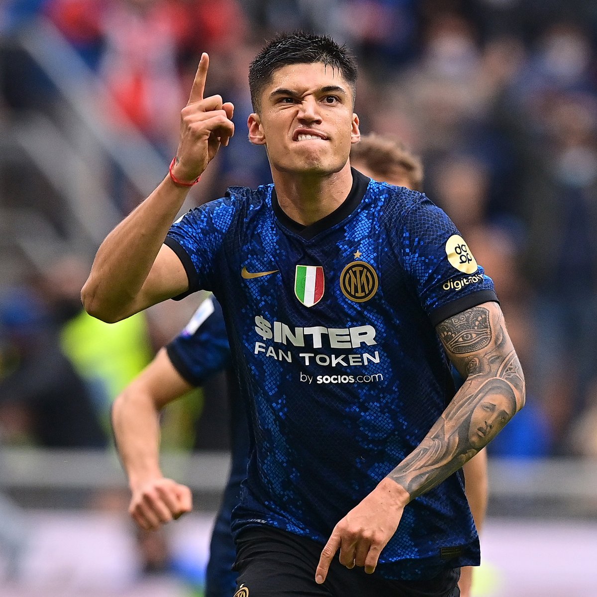 Inter_en's tweet photo. 📱 | MATCH 

Keep an eye on our Instagram Stories tomorrow 👀
@DigitalBitsOrg is the match sponsor
 
#ForzaInter #InterNapoli https://t.co/hmqK5xszk9
