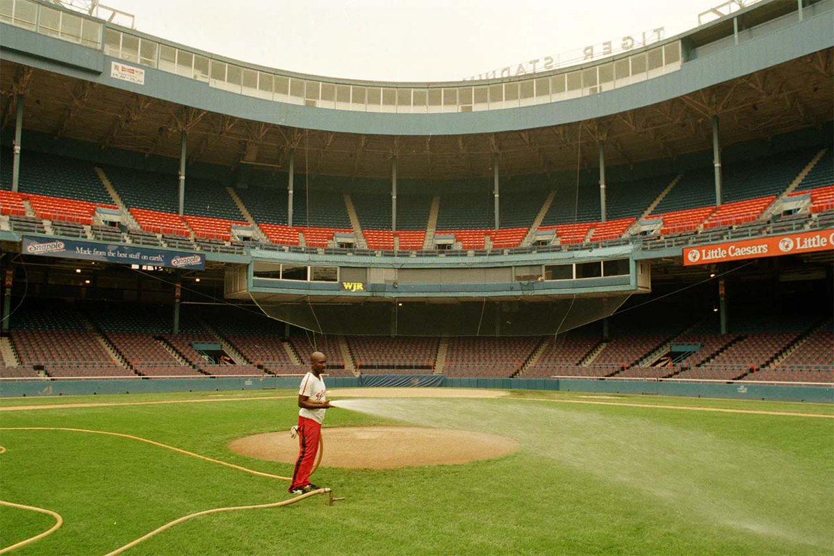 OldBallparks's tweet image. Tiger Stadium, Aug. 12, 1994. Nice shot of the Tiger Stadium grandstand; usually you get an overhead shot or a panorama from the deep outfield. Amazing how close the press box was; Ernie Harwell, Van Patrick and George Kell certainly had the best views of the infield by far. #MLB