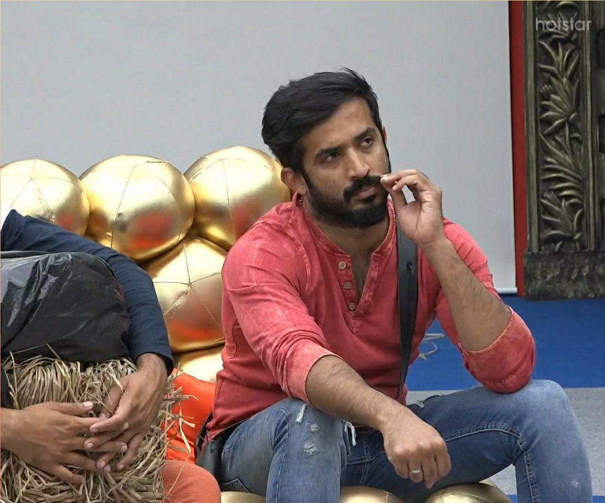 Bunny_Zantim's tweet photo. We can proudly say Ravi Anna will be in top
@anchorravi_offl #BB5RealGamerRavi https://t.co/mjB3MDTLel