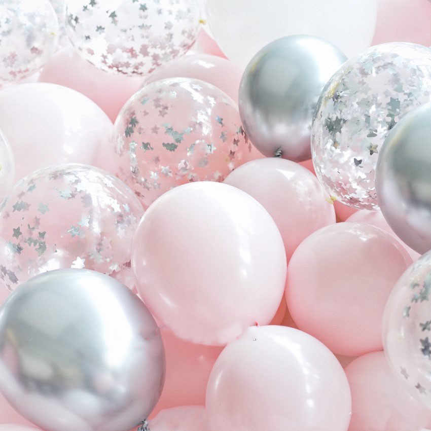 MaxLipe10's tweet image. adoraria fazer ...se pudesse claro kkk uma surpreza pra vc assim.......vc abriria a porta da casa e viria isso....kkk