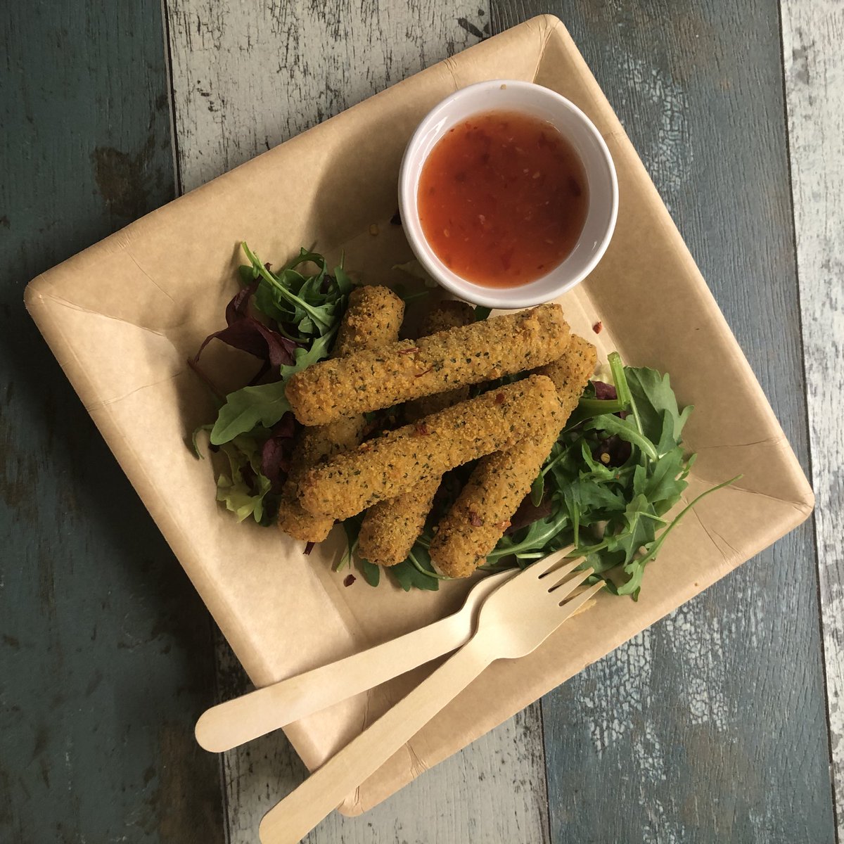 CaplinBK's tweet photo. Lunch at @MercantileFlea - the vegan panini was particularly tasty! #Southampton #Hampshire #supportlocal #shoplocal #bitterne #veganoption #lunchout https://t.co/0pvwR9q9Cv