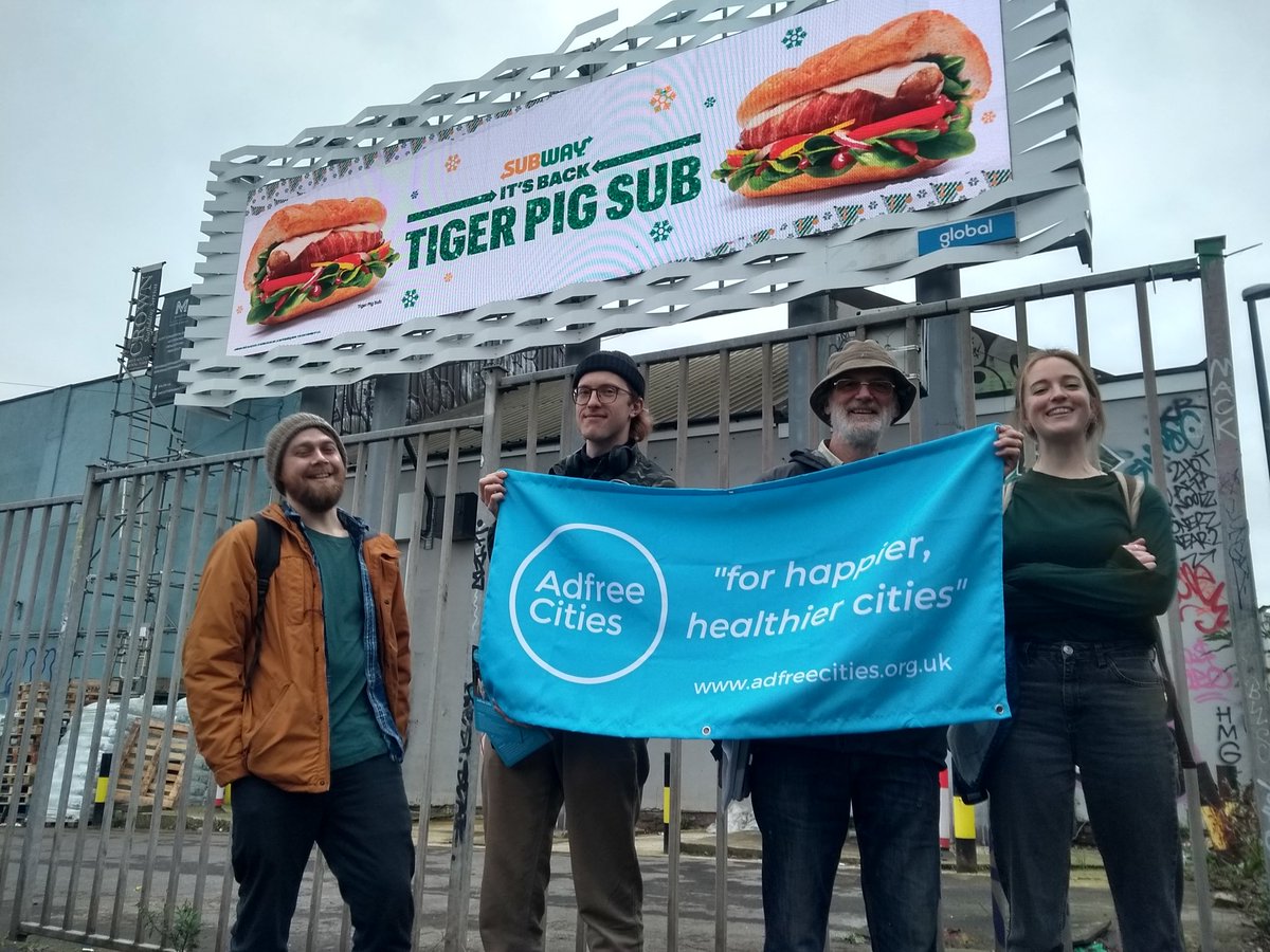 RobbieGillett's tweet photo. Out flyering with @AdblockBristol and chatting to Easton residents about pulling down these massive digital advertising screens on the M32. We're taking the #ScreenedOut message to @BristolCouncil in 2 weeks time.  Join the petition here: https://t.co/l5IHbQpiVB https://t.co/GNPEfyzUjh