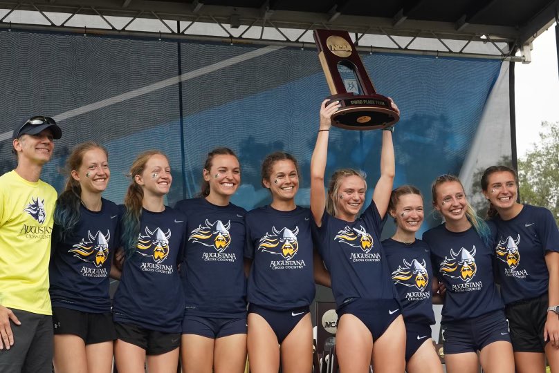 The Women’s team with the 3rd Place Finish!!!!

#BuildingChampions