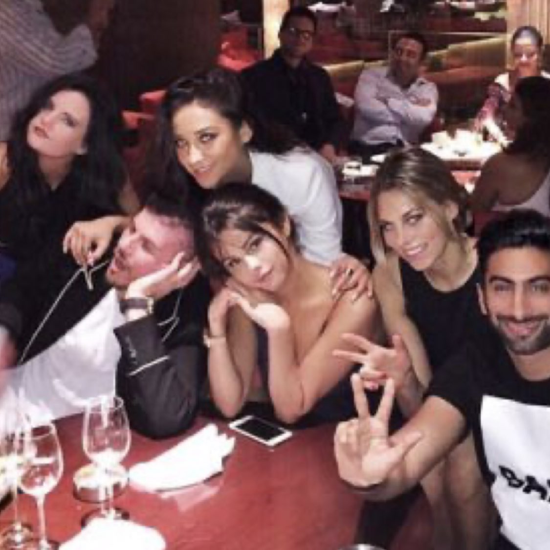 LowQSelena's tweet photo. https://t.co/Z51nn4ykoa