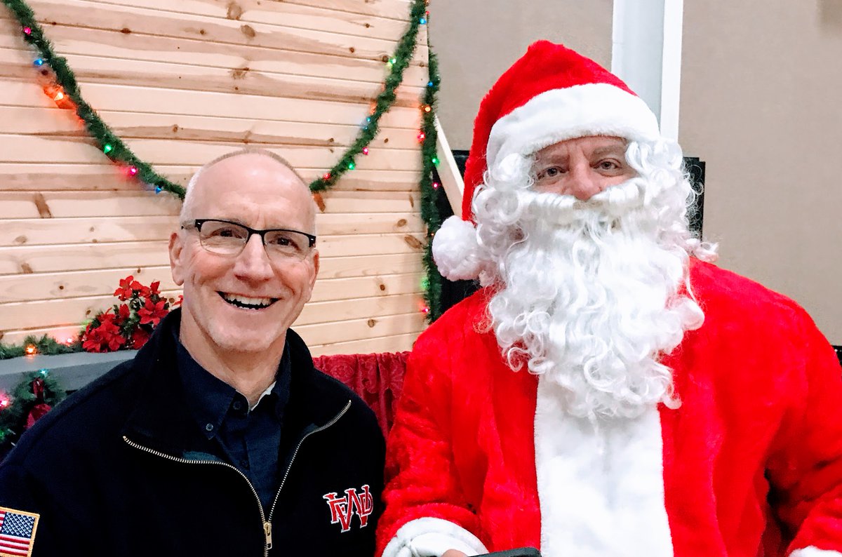 WFDFire's tweet photo. It's time once again for the Santa Cruise! December 11th! More info on our page @ https://t.co/yz8N1jtiu6 https://t.co/Q03eQ3xjfI