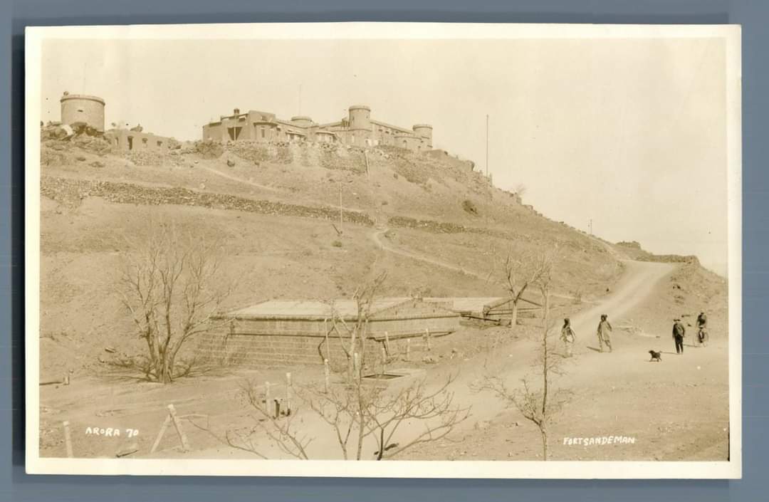 balochistanarch's tweet photo. Fort Sandeman, Zhob, Balochistan in 1930's.
@abbaskhoso99 
@KhaliqHazaraHDP 
@tourism_archive https://t.co/b1wiFu8c7B