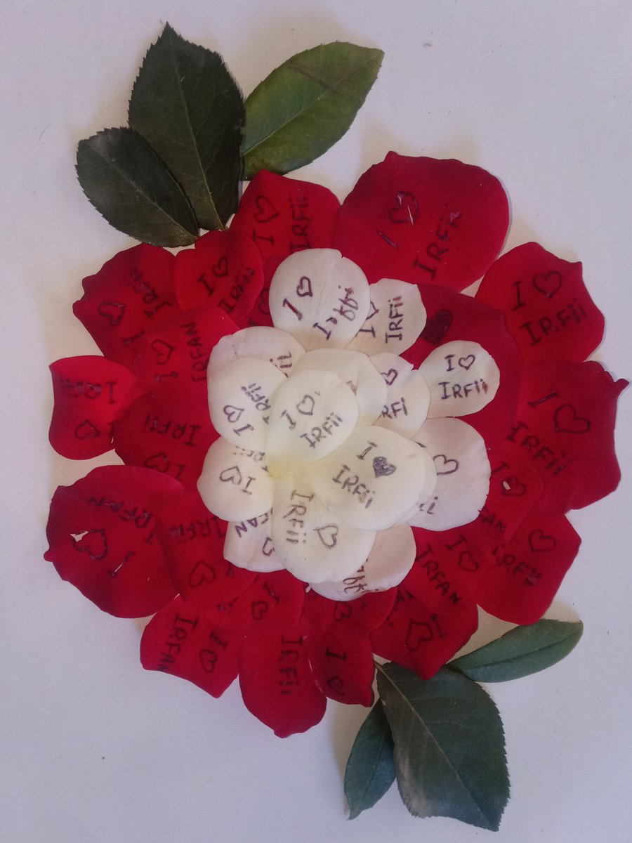 _irfii's tweet photo. Bundle of thanks...for making this beautiful gift for me...#FirstGift on twiiter https://t.co/vKjyAtdxGw