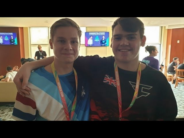 MotorFN's tweet photo. FNCS GRAND FINAL VIEWINGPARTY WATCHING 
@mongraal @MrSavage @mitr0 @benjyfishy @VadealFN @noahreyli @taysonFN @crr @aquaa 
 https://t.co/sQPBmwTF50 https://t.co/32wa53Qjmd