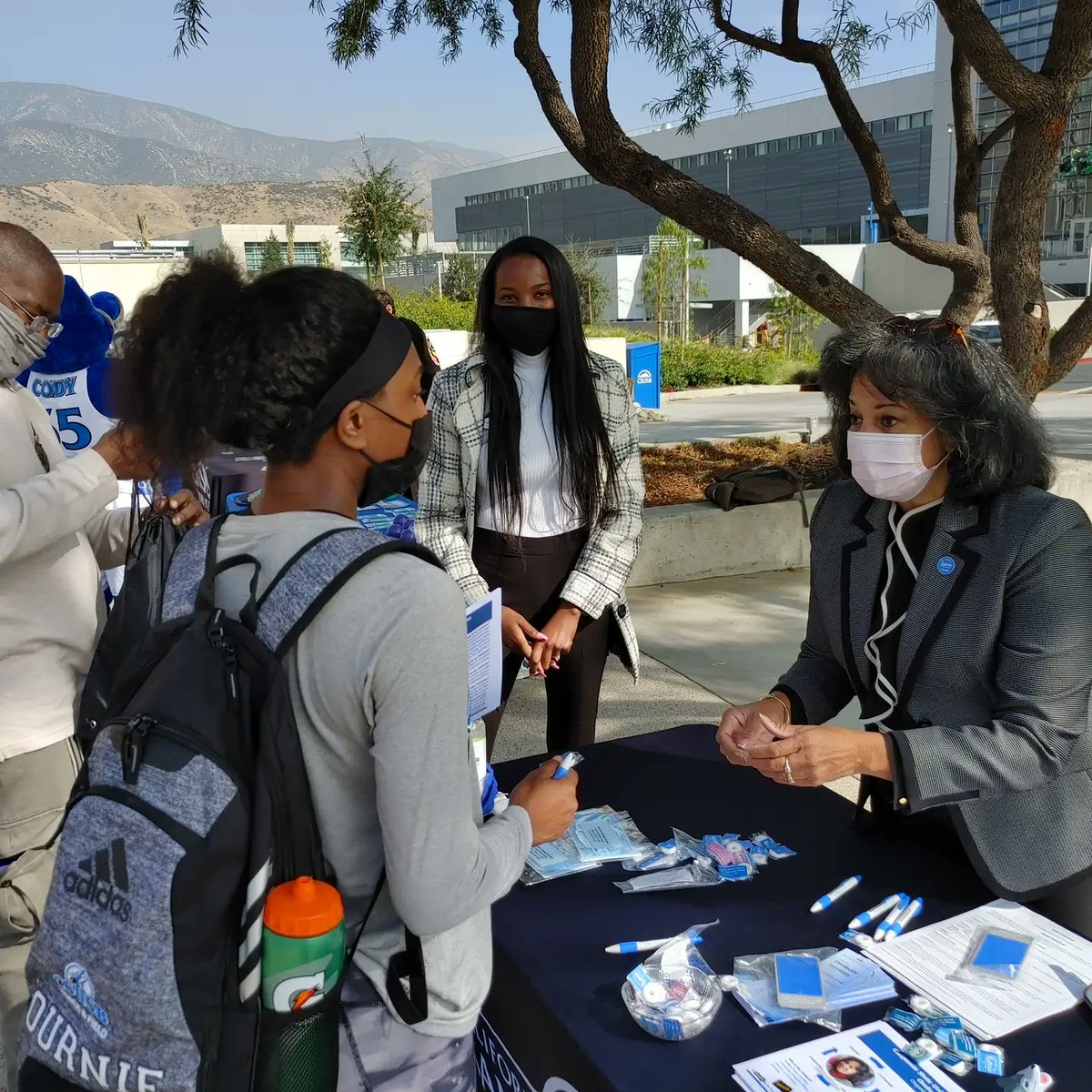 guttierez_john's tweet image. I had an opportunity to engage with one of our @CSUSBNews students who is also one of our #TrackStars.- And she is majoring in criminal justice, which is a broad scope of the criminal justice system.  #SupportingStudentSuccess #ItsWhatWeDo