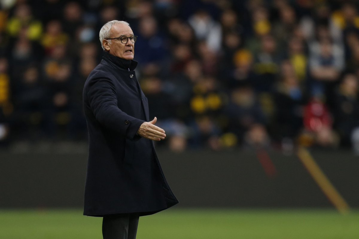 FabrizioRomano's tweet photo. …when the manager makes the difference. Sir Claudio Ranieri. 🟡⚫️ #WatfordFC https://t.co/HruGPmoZc1