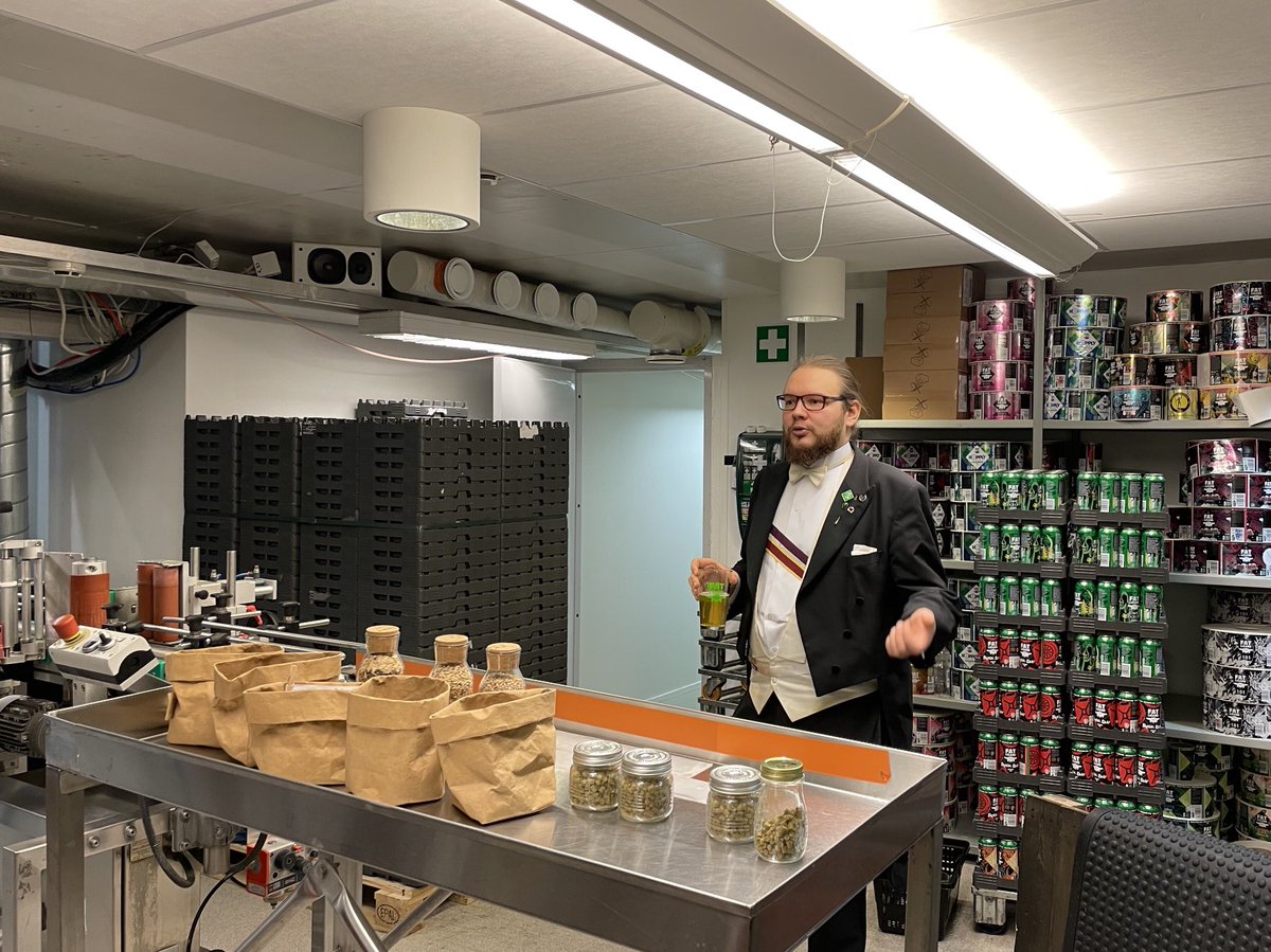 Lähiruokaretkellä, erinomainen esittely ja esittelijä! ⁦<a href="/FatLizardBeer/">Fat Lizard</a>⁩ #Otaniemi