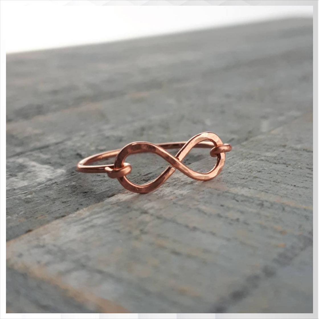 therockwrapper's tweet image. 🐕 Big deals! Infinity Ring, Anniversary Gift for Her, Girlfriend Gifts, First Anniversary Gift Wirewrapped Jewelry, Gifts Under 30 for Her only at $26.00 on etsy.com/listing/110756… Hurry. #InfinityRing #Anniversary