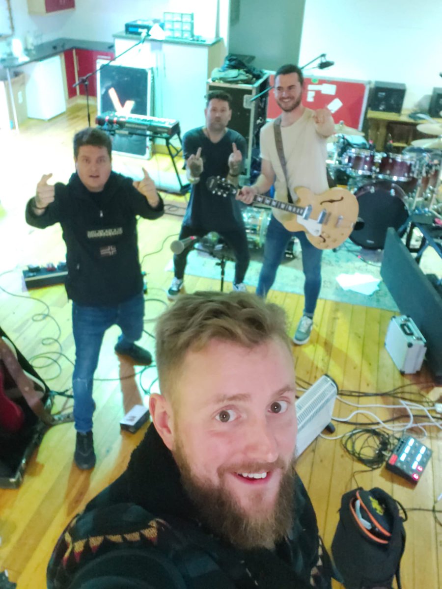 Final rehearsal before the first run of shows

Leicester - 25/11
Liverpool - 26/11
Leeds - 27/11 

This tour has been a long time in the making, we can’t wait to finally play to you all! Let’s blow the fucking roof off!!

#UpTheRebels #OKHotelTour 

Tix: brokenwittrebels.co.uk/tour/