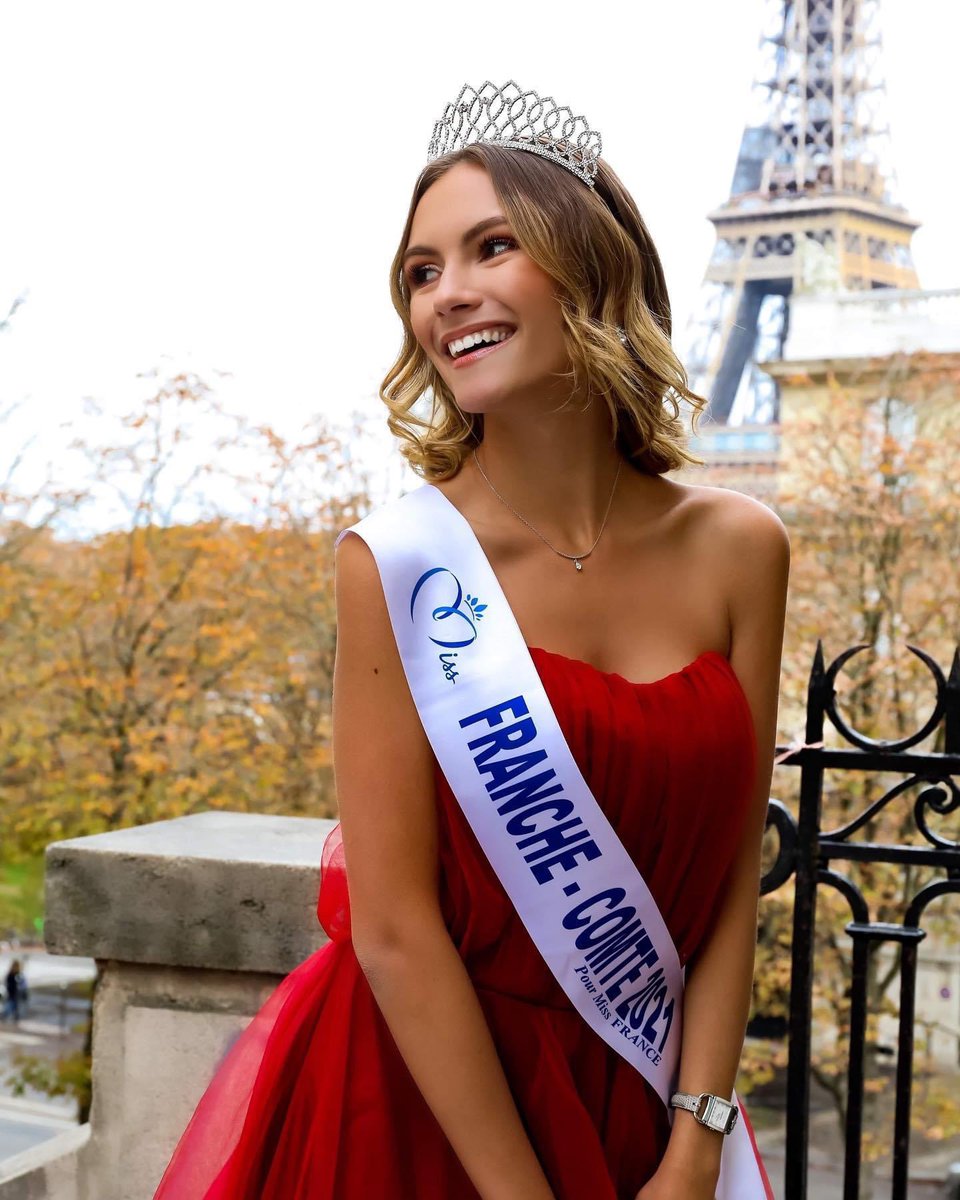axlfvr's tweet photo. On parle pas assez de la Miss Franche-Comté qui est tout simplement incroyable cette année 💫
#MissFrance https://t.co/vwTj0DKOA8