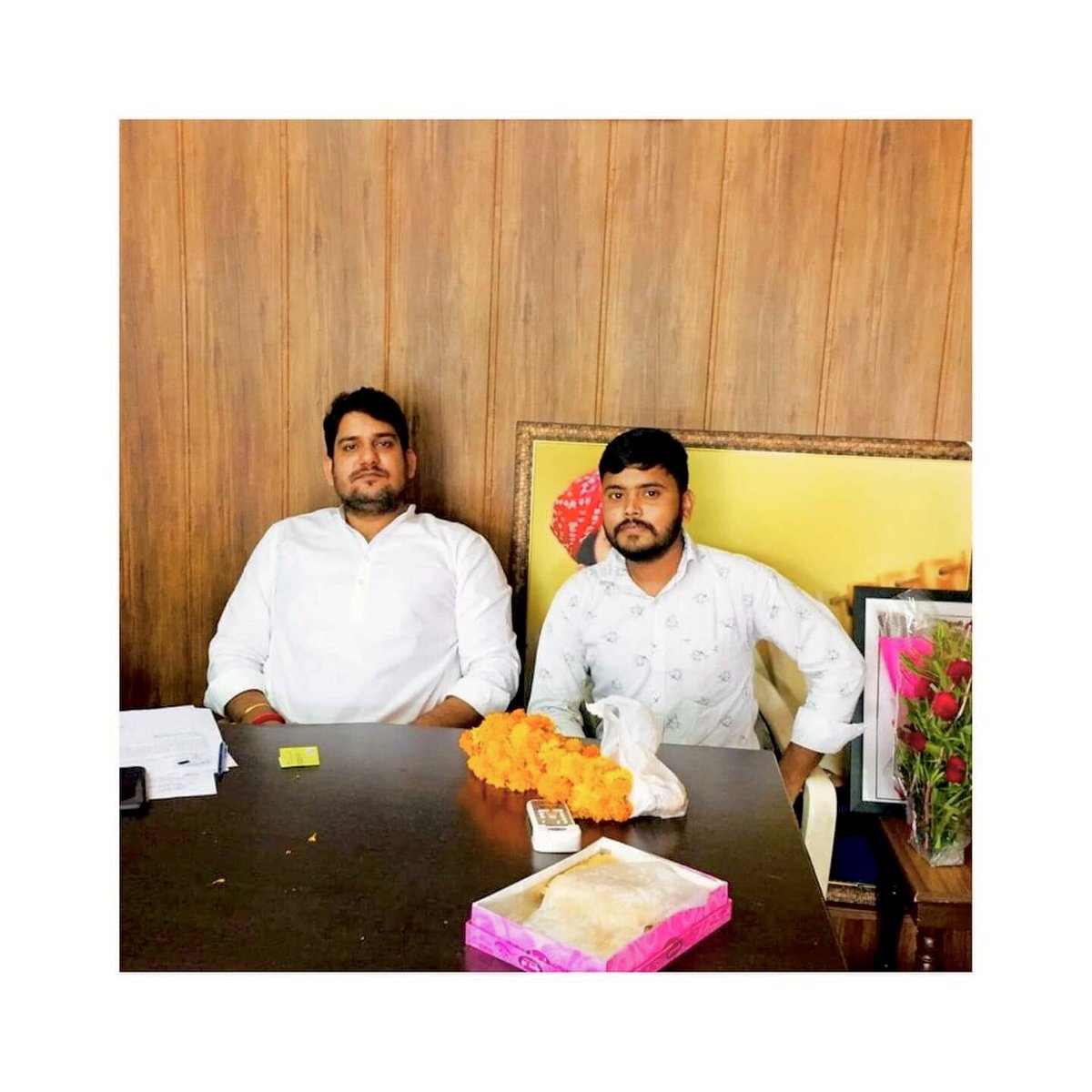 QayyoomL's tweet photo. लाड़नूँ (नागौर) के लोकप्रिय विधायक भाईसाहब मुकेश भाकर जी को जन्मदिन कि हार्दिक बधाई एवं शुभकामनाएँ 
@MukeshBhakar_ 
#HappyBirthdayBoss https://t.co/h4GLFvftDm