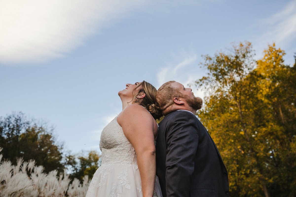 ChristaRPhotog's tweet photo. When you forget you have a Twitter because you're out there celebrating love. #weddingphotography #minnesotaweddings #funweddingphotos #weddings #saturdayvibes https://t.co/OFNHuV5DjH