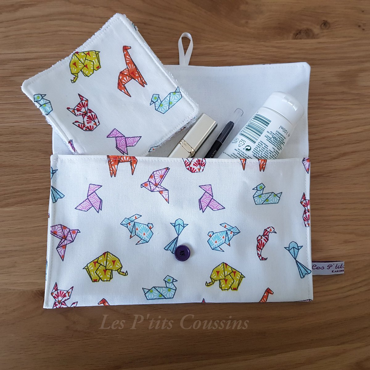 Idée cadeau pour Noël  #MadeinFrance #cadeau #noel #zérodéchet #cadeaunoel lesptitscoussins.fr/la-boutique/to…