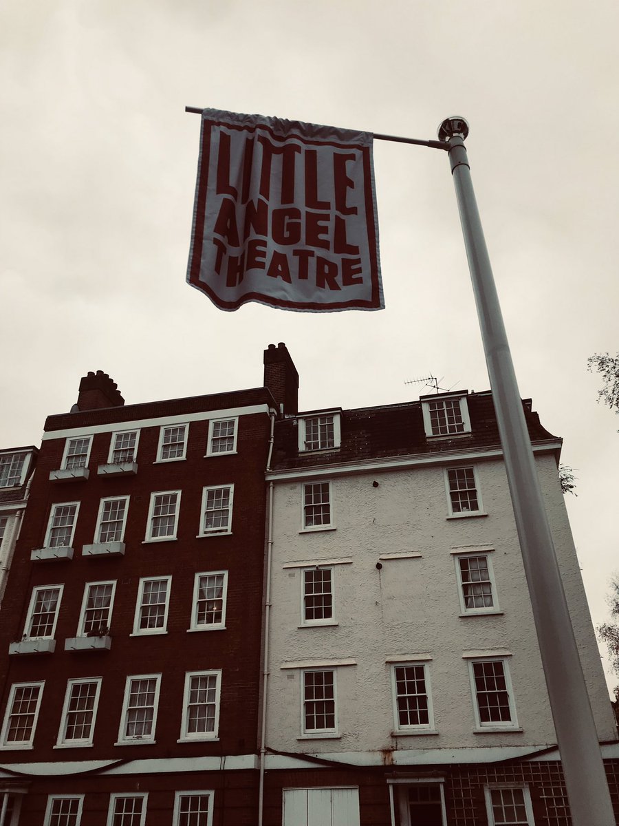 About_GracePR's tweet image. Took our lil crew to see The Storm Whale @LittleATheatre today. Such a beautiful adaptation of the gorgeous books by Benji Davies. The kids were captivated and the grown ups were all in tears by the end - it was so moving. A little delight for ages 4-8 this Xmas!