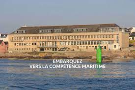 1ère semaine du BACPN (Brevet d'aptitude à la conduite de petits navires) au <a href="/CEFCM/">cefcm</a> 
Au programme : Techniques Individuelles de Survie, Formation à la  lutte incendie, règlementation.
Tout cela en bord de mer à #Concarneau
#metiersdelamer