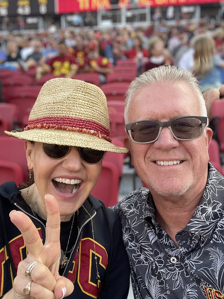 Beat the Bruins! #FightOn #uscselfie