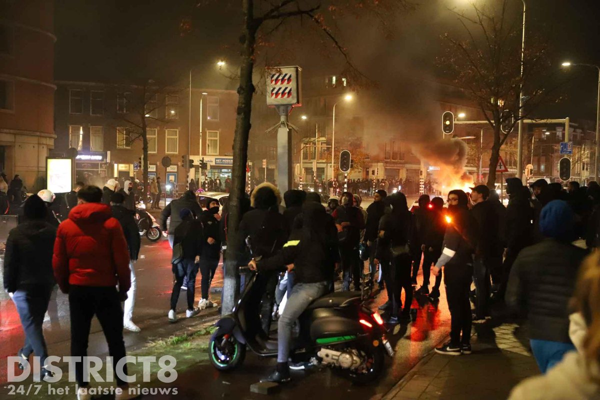 Полиция голландии. Ход протестов. Полиция в москве разгоняет демонстрантов. Митинги в англии. Ход протестов.