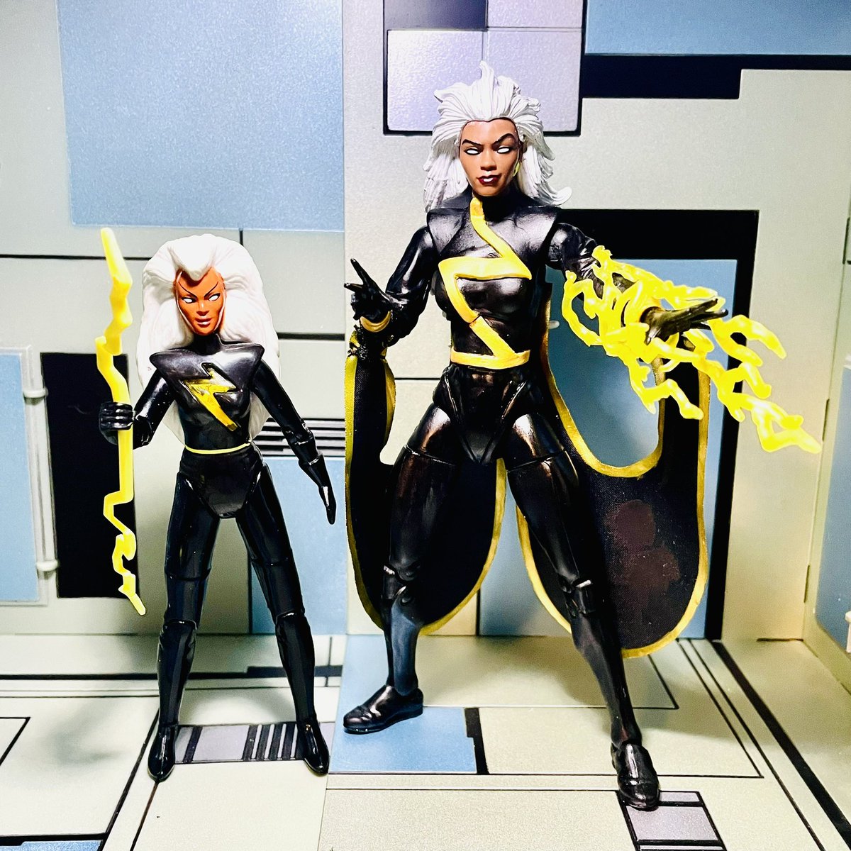 aaronchase's tweet image. Storm: Then and Now #storm #xmen #XMen97 #Xtwitter #marvel #MarvelLegends #actionfigure
