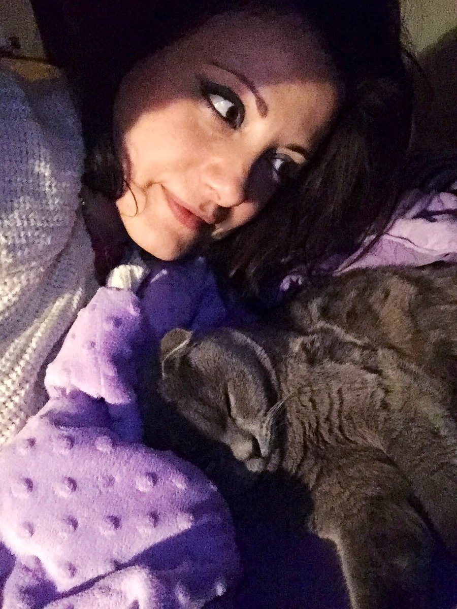 OssesSonya's tweet photo. #LoZar 💜 https://t.co/7cSn4tjfOt