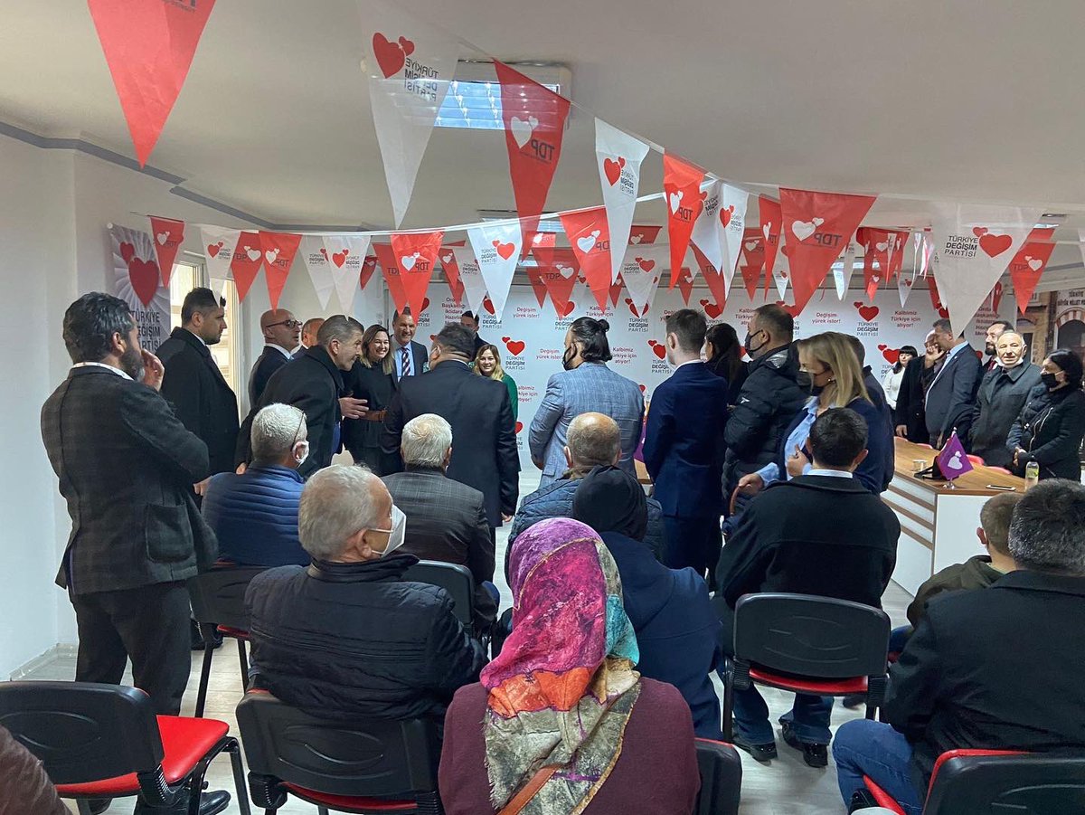 Karadeniz’in doğalgazı ve petrolü; çaydır, fındıktır. 
Bu ürünlerin üretimini ve değerini yabancılara karşı korumak sınırlarımızı korumak kadar milli bir görevdir.
Bu bir devlet politikası olmalıdır.