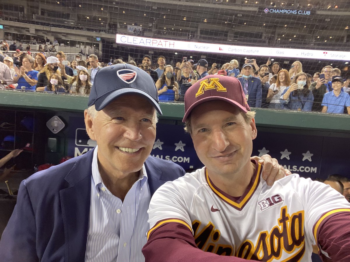 RepDeanPhillips's tweet photo. Happy Birthday to a man of integrity, of decency, and of principled leadership during the most difficult of circumstances. Transformational leadership is a long game. Keep the faith and keep eating ice cream.🍦🎂🇺🇸 https://t.co/TmwrlxwUmn