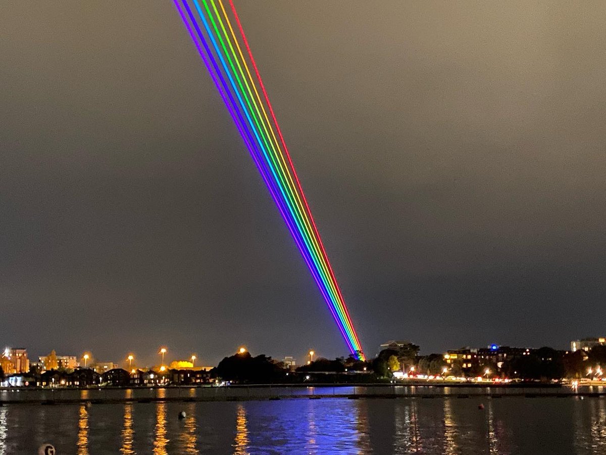 tiggywinkle71's tweet photo. Worth waiting for night to fall #globalrainbow #poolerainbow https://t.co/Lz0cZrhMT1