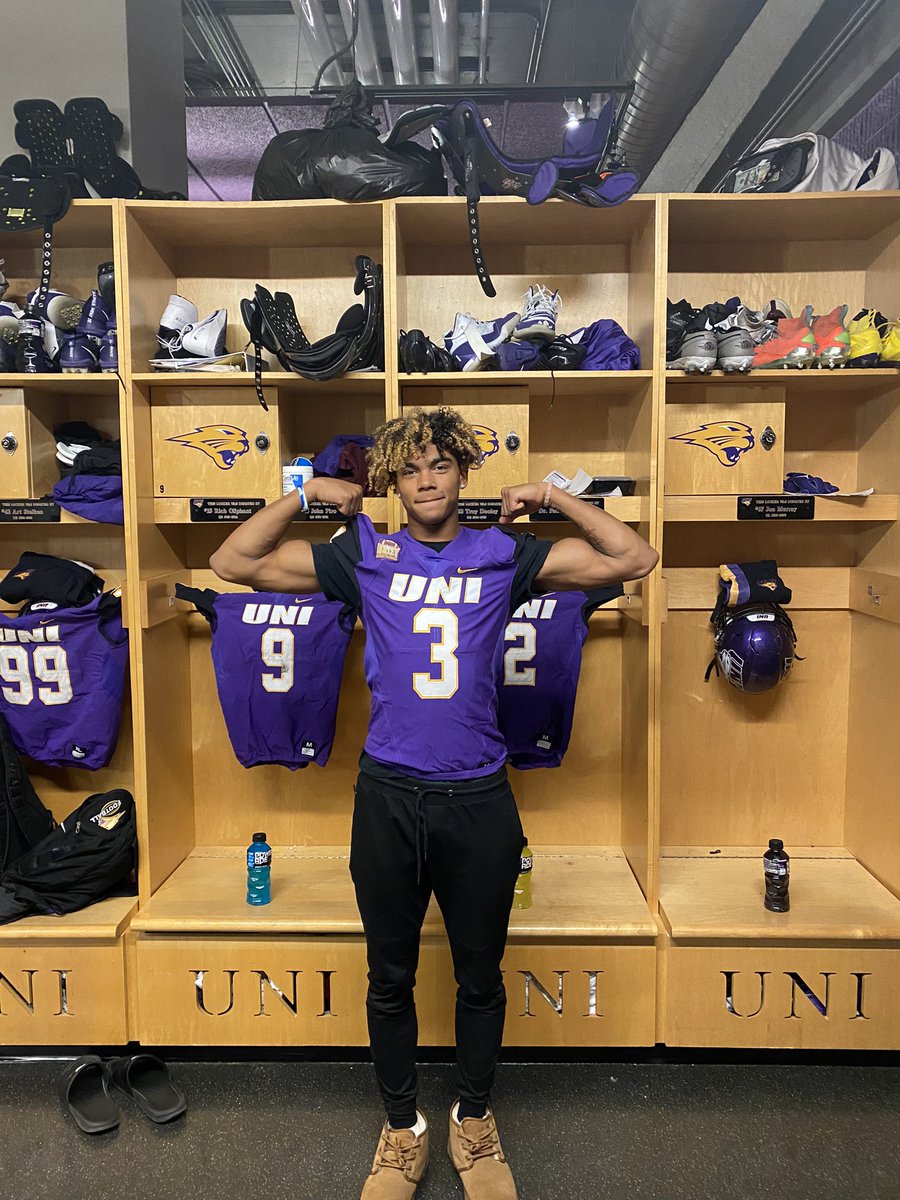 CHUCK GILBERT tweet media