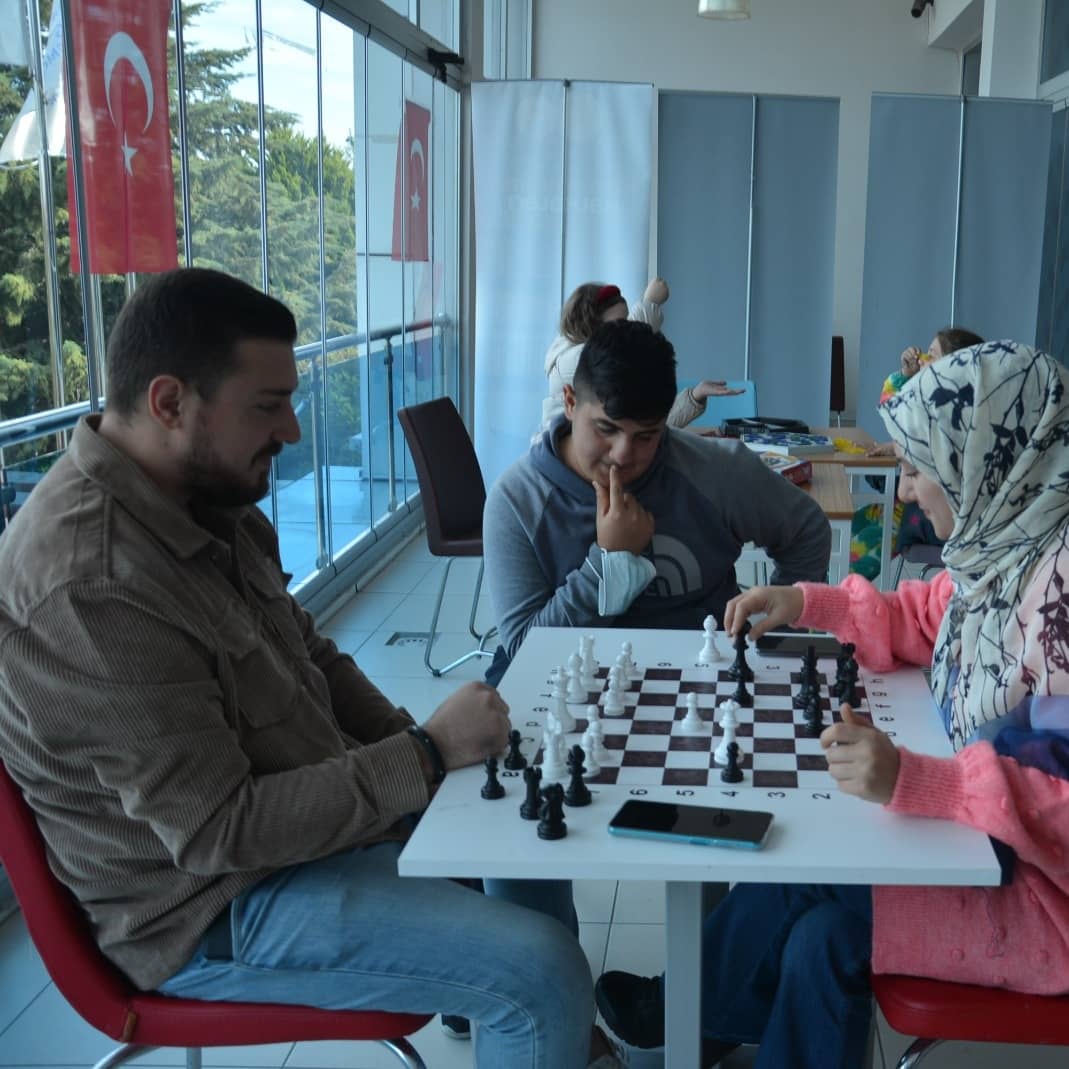 GSB_TermeGM's tweet photo. Ders aralarında ne mi yapıyoruz😍

@kasapoglu 
@sinanaksu 
@topogluemre 
@Karkincam 
@tuncayulusan 
@ikasapoglu55 https://t.co/ZauwTPbwEK