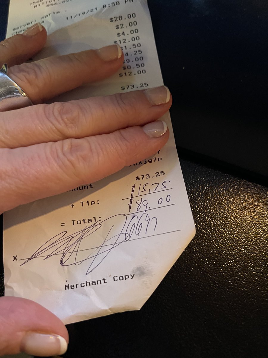nyyankeesgirlmd's tweet photo. Drunk Math π€¦π»ββοΈ whatβs the extra set of numbers ? π€£π€£ #drunkmath #bartender #bartenderproblems https://t.co/tlA2N3LaID