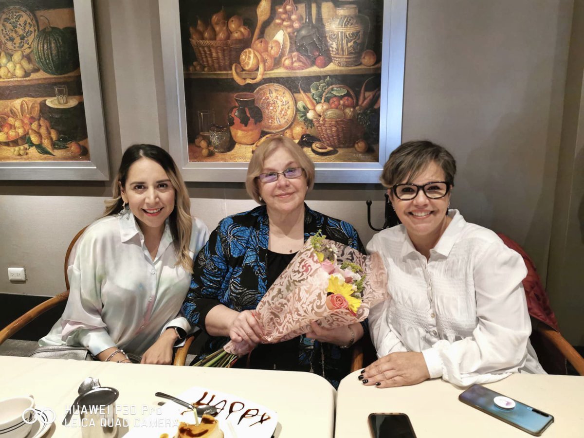 claudisGarcia's tweet photo. Grata mañana festejando la vida de nuestra amiga Emilia Vela https://t.co/3ntS0OzgFM