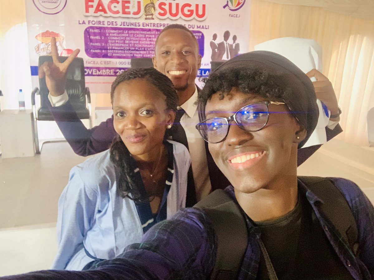 GabdoOuattara's tweet photo. Nous étions à FACEJ SUGU !
Coucou @AttinoG @Maliki__Diallo @Dia_SACKO @dramane_souare @DiezStars https://t.co/BRcm4QaCxm