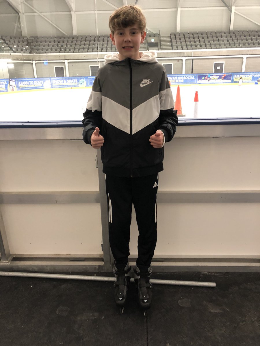 actor_liam's tweet image. Fun time ice skating at the brand new Planet Ice Bristol looking forward to next weeks lesson.  #iceskating #planeticeBristol #learningnewskills