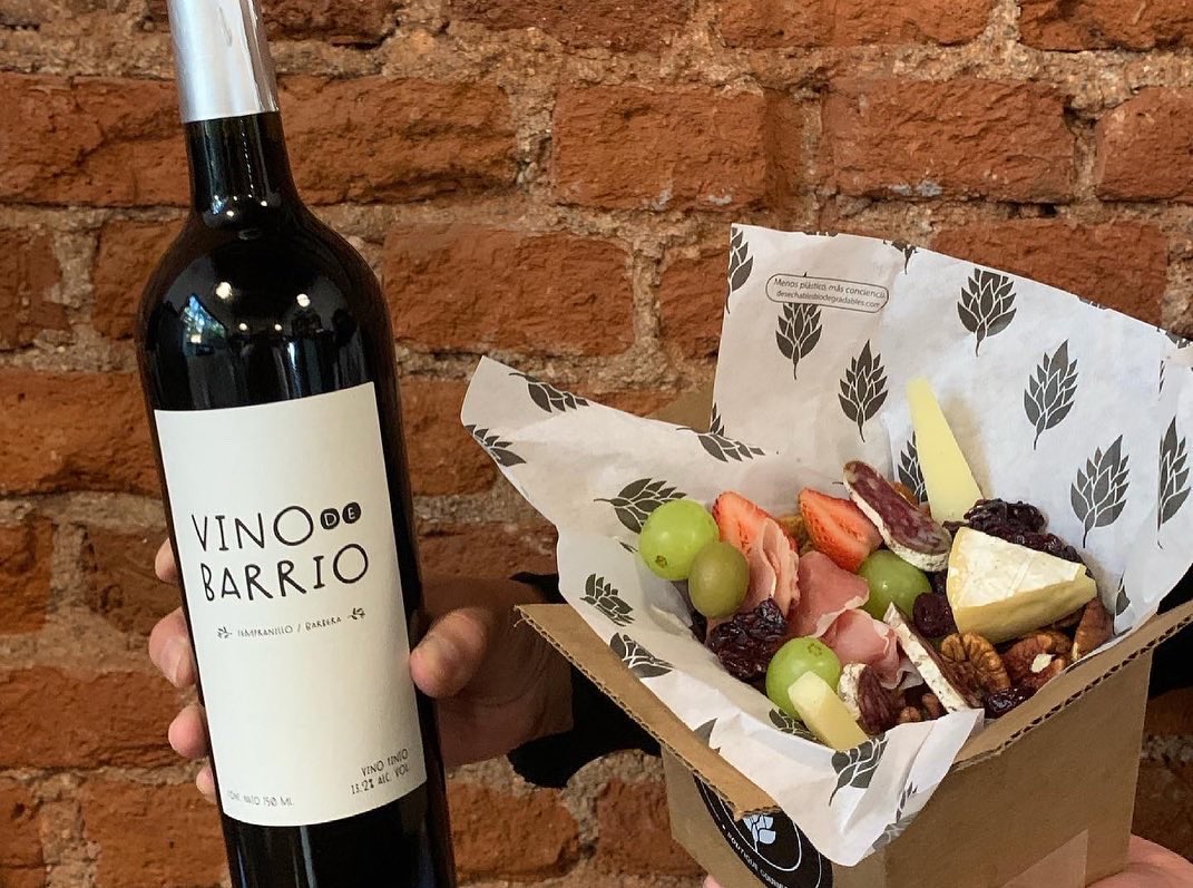 JengibreDF's tweet photo. Ya estamos listos para este sabadito rico!! Te mandamos todo incluyendo vino mexicano! Escríbenos al 5510056157 @En_laDelValle @LaRomaDF @LaNarvarteCDMX @NarvarteVecinos @VecinosOBJ https://t.co/zi1V8HsY6K