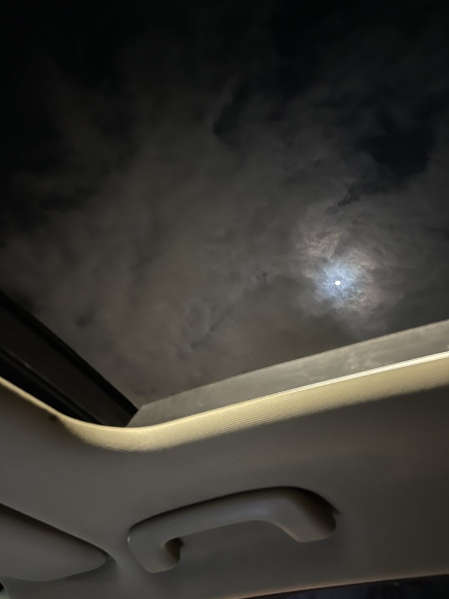 سقى الله بالعُمر ليله ظَهر في صفوها بدرين 🤍