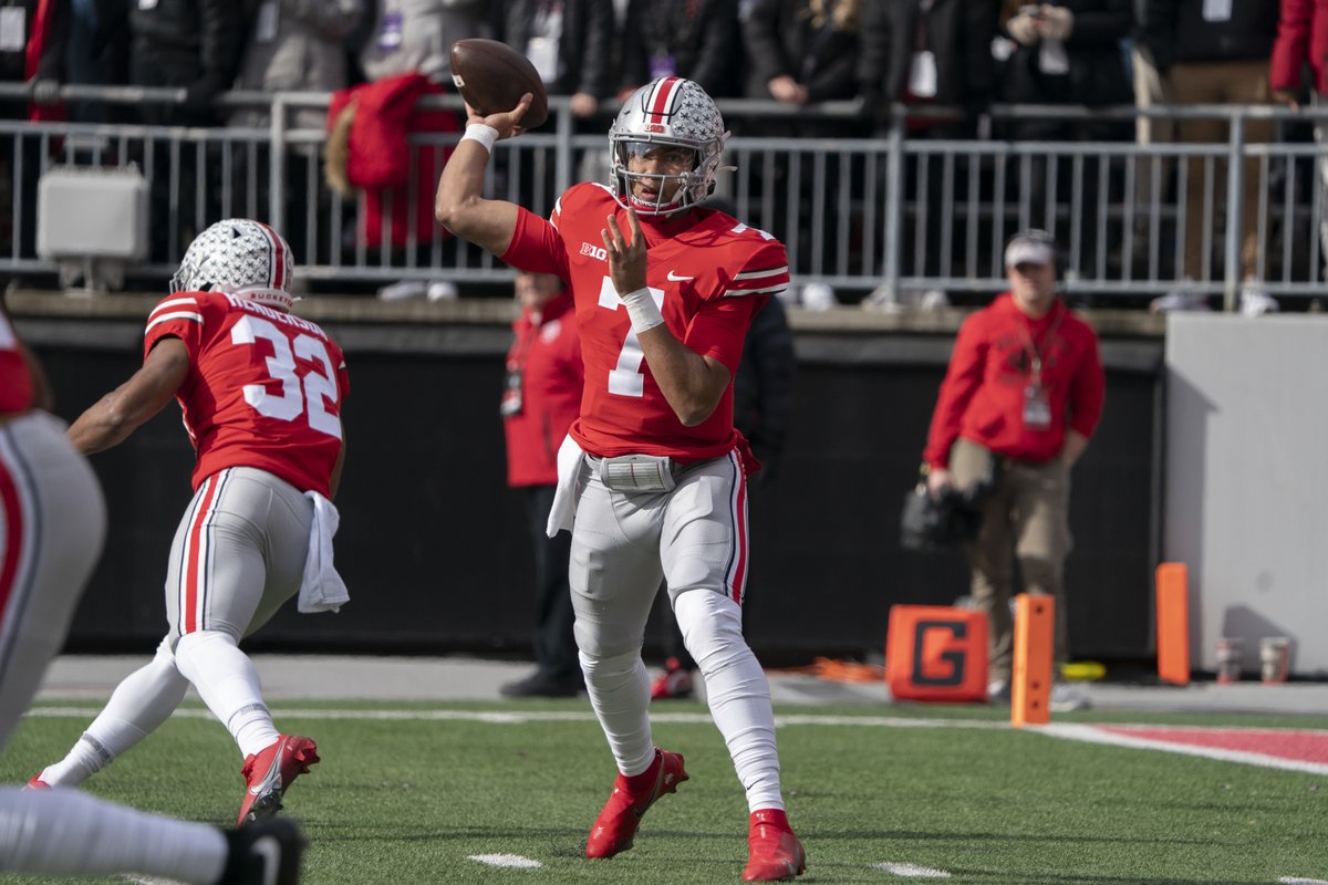 29/31
393 pass yards
6 pass TDs

<a href="/CJ7STROUD/">CJ Stroud</a> did all that in ONE HALF against No. 7 Michigan State 😳